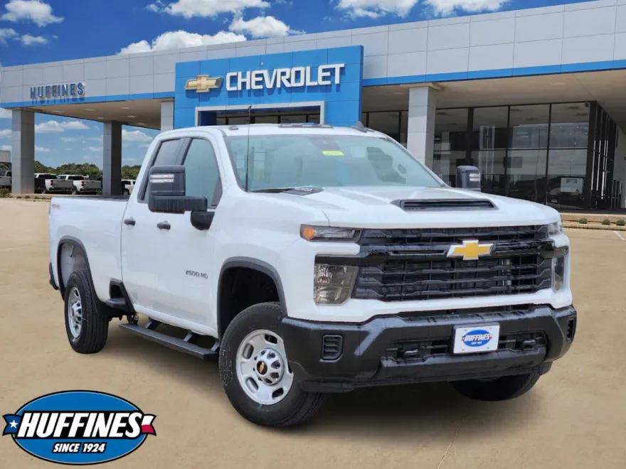 2024 Chevrolet Silverado 2500HD photo 1