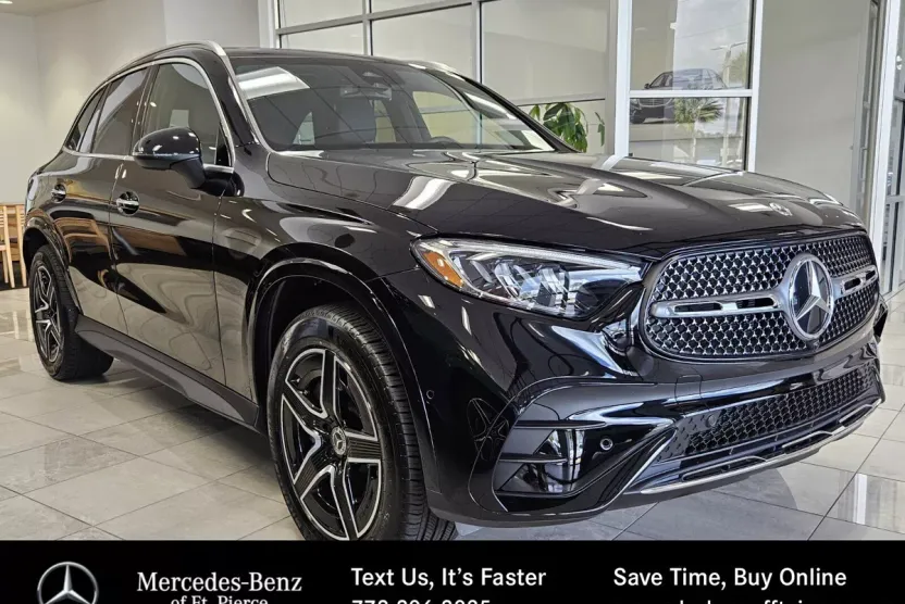 2025 Mercedes Benz GLC 300 photo 1