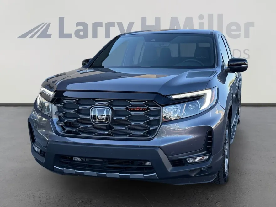 2024 Honda Ridgeline TrailSport photo 1