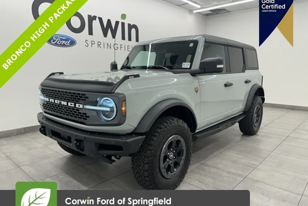 2022 Ford Bronco Badlands photo 1
