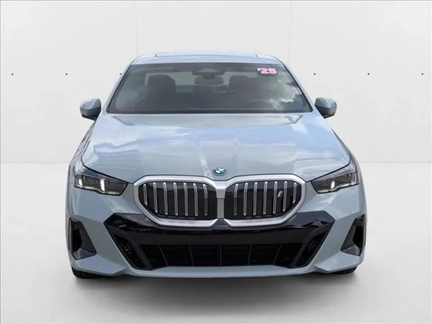 2025 Bmw i5 eDrive40 photo 1
