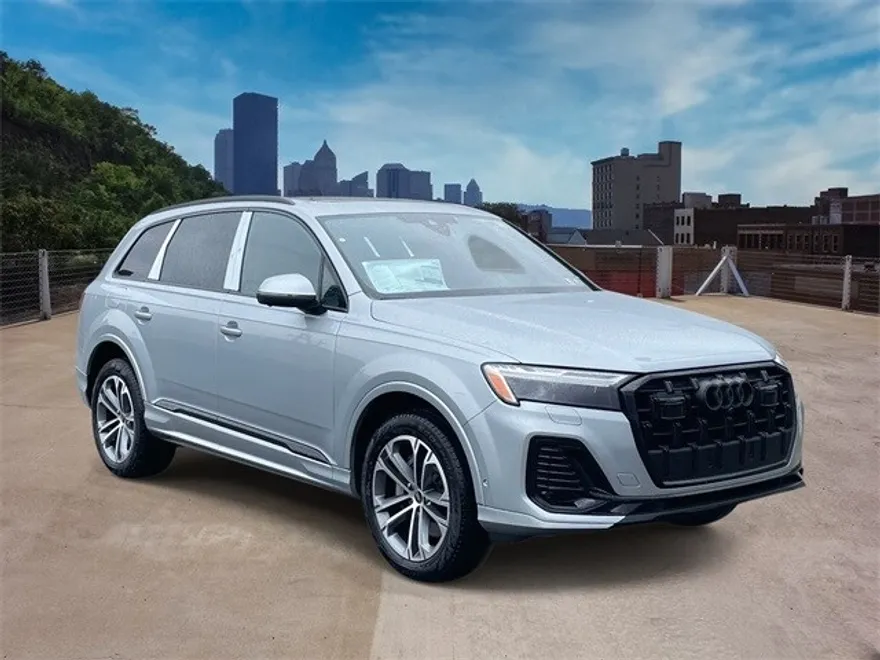 2025 Audi Q7 45 Premium photo 1