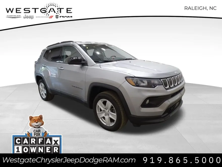 2022 Jeep Compass Latitude photo 1