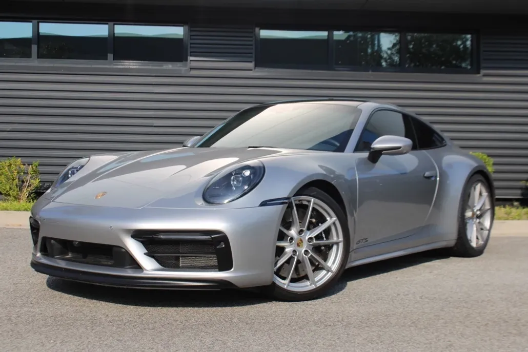 2022 Porsche 911 GTS photo 1