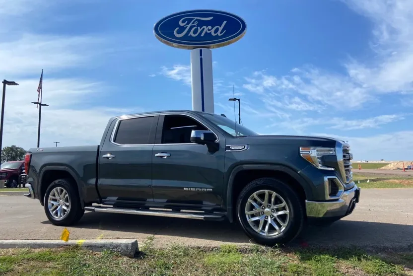 2021 Gmc Sierra 1500 SLT photo 1
