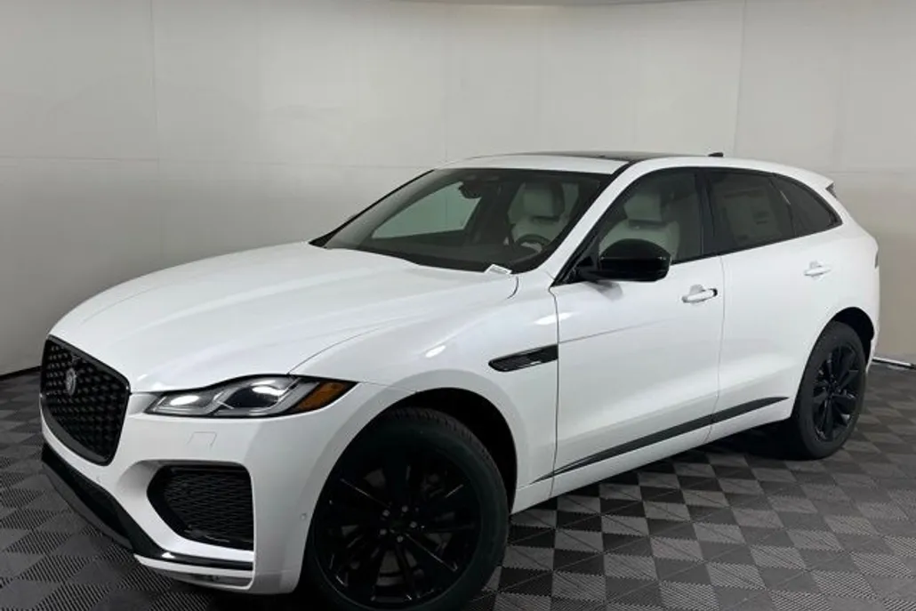 2026 Jaguar F-PACE P250 R-Dynamic S photo 1