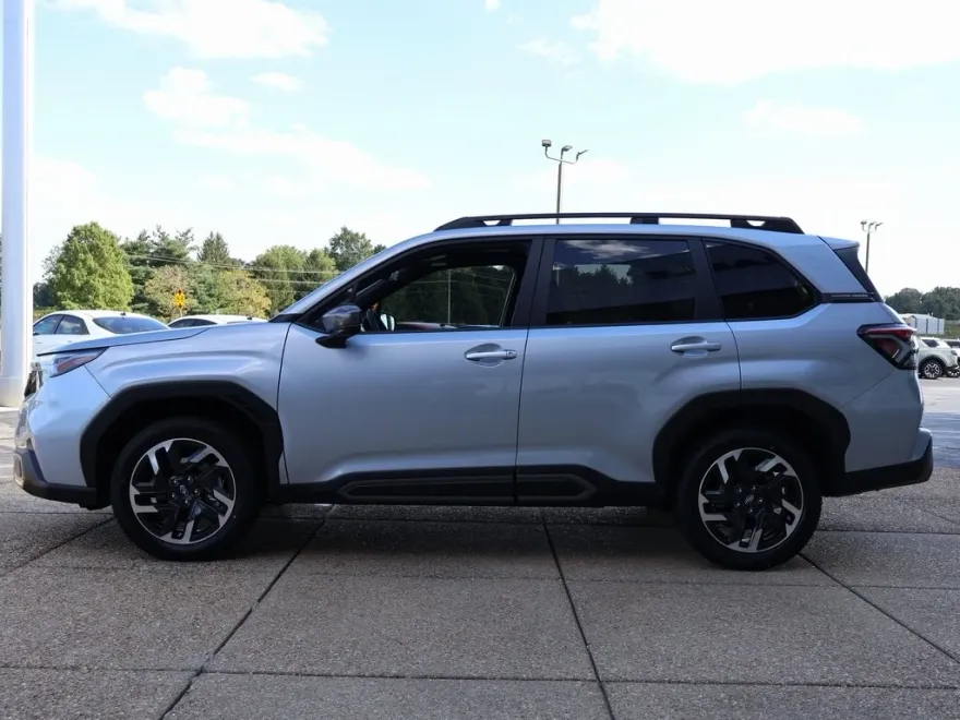 2025 Subaru Forester Limited photo 1
