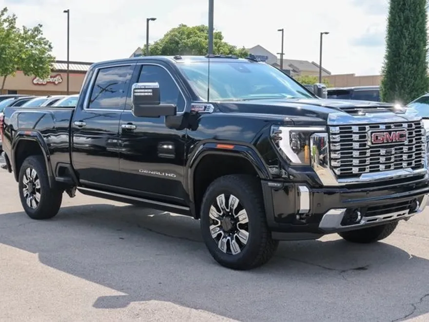 2026 Gmc Sierra 2500 HD Denali photo 1