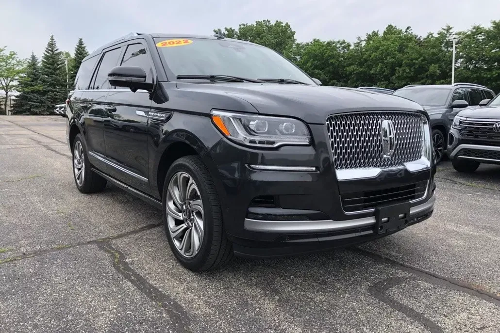 2022 Lincoln Navigator Reserve photo 1