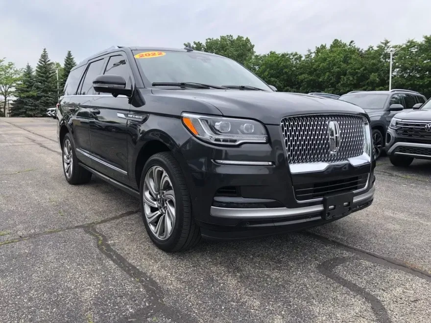 2022 Lincoln Navigator Reserve photo 1