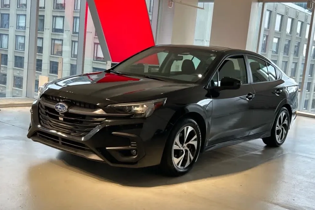 2024 Subaru Legacy Premium photo 1