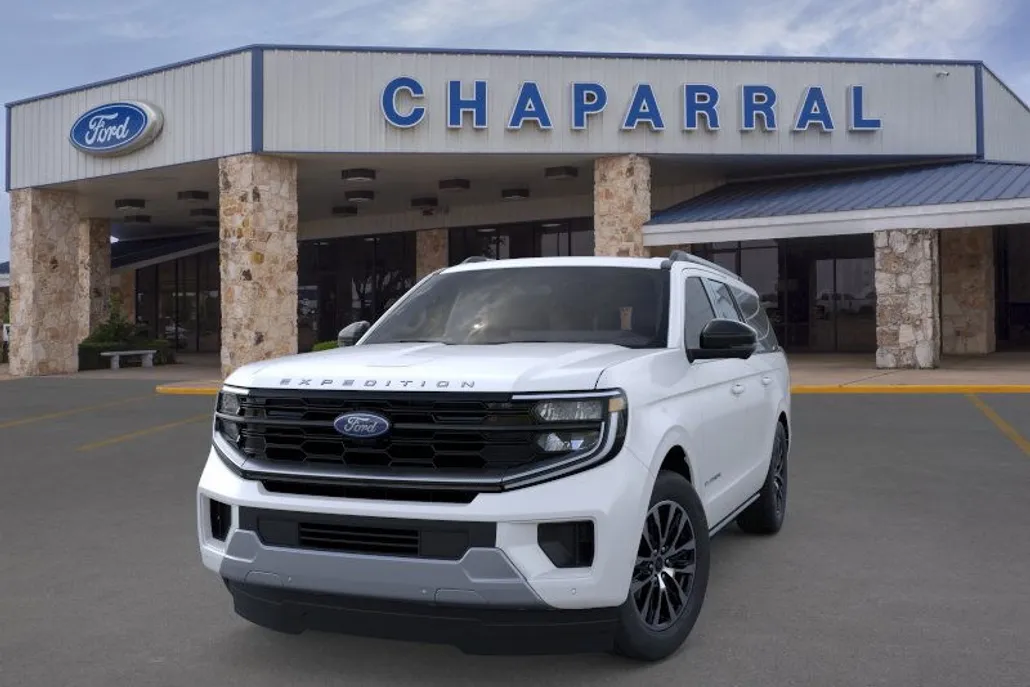 2025 Ford Expedition MAX Platinum photo 1