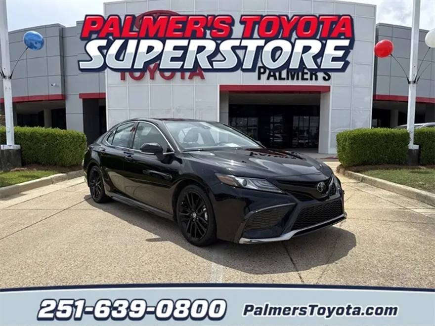 2023 Toyota Camry XSE photo 1