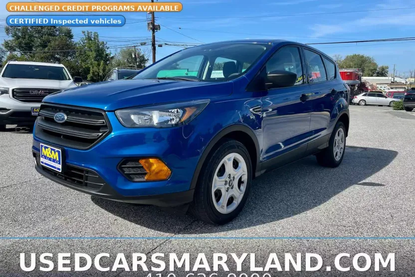 2019 Ford Escape S photo 1