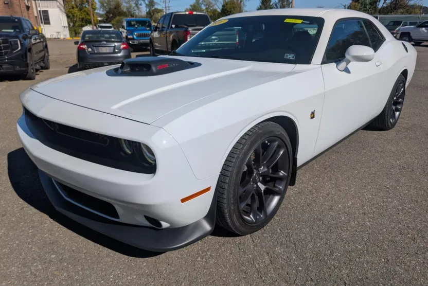 2020 Dodge Challenger R/T Scat Pack photo 1