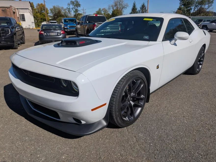 2020 Dodge Challenger R/T Scat Pack photo 1
