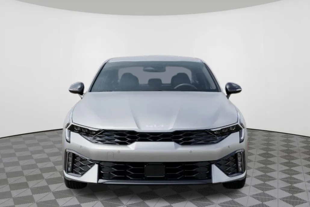 2026 Kia K5 GT-Line photo 1