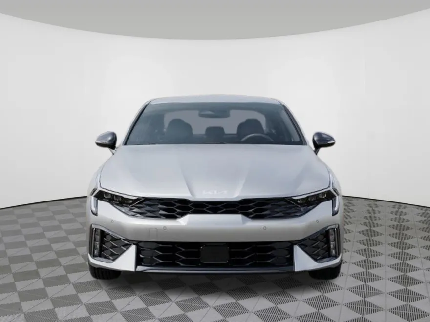2026 Kia K5 GT-Line photo 1