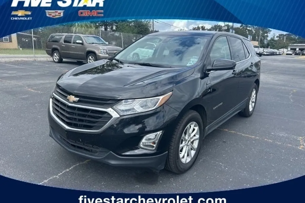 2020 Chevrolet Equinox LT photo 1