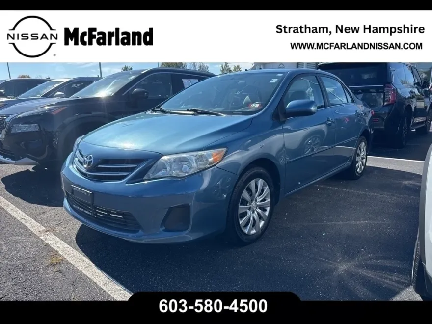 2013 Toyota Corolla photo 1