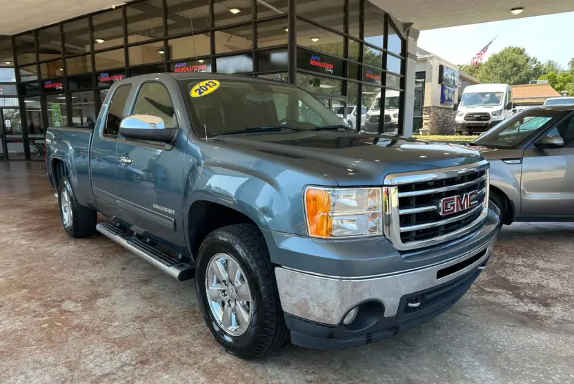 2013 Gmc Sierra 1500 SLE photo 1