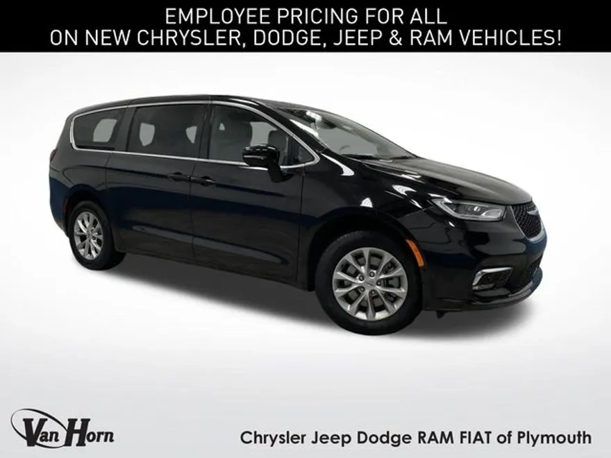 2025 Chrysler Pacifica photo 1