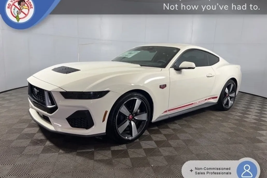 2025 Ford Mustang GT Premium photo 1