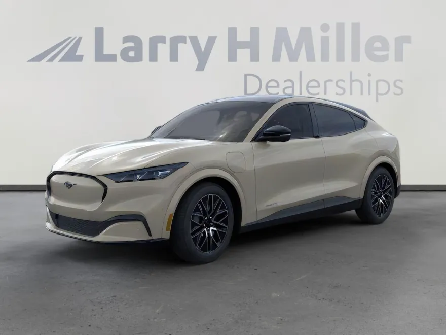 2025 Ford Mustang Mach-E Premium photo 1