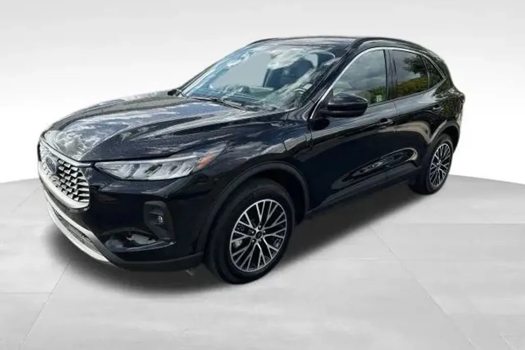 2023 Ford Escape Plug-In Hybrid Sport photo 1