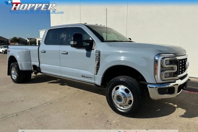 2024 Ford F-350 photo 1