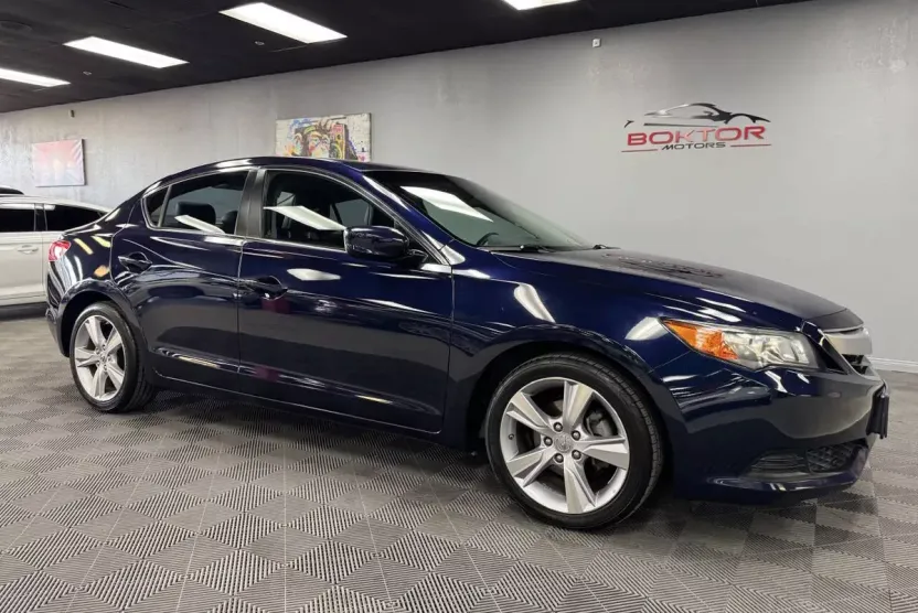 2015 Acura ILX 2.0L photo 1