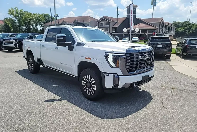 2024 Gmc Sierra 2500 HD Denali Ultimate photo 1
