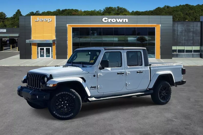 2022 Jeep Gladiator Altitude photo 1