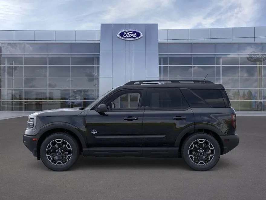 2025 Ford Bronco Sport Outer Banks photo 1