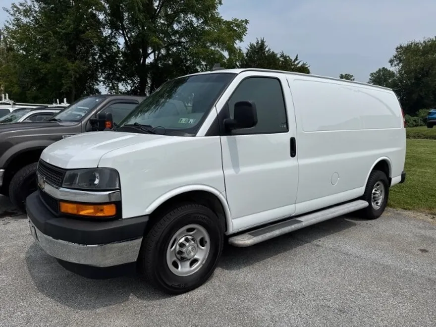 2020 Chevrolet Express 2500 Cargo Van photo 1