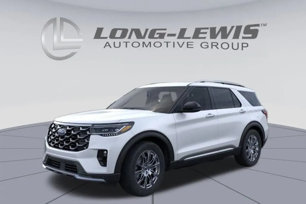 2025 Ford Explorer Platinum photo 1