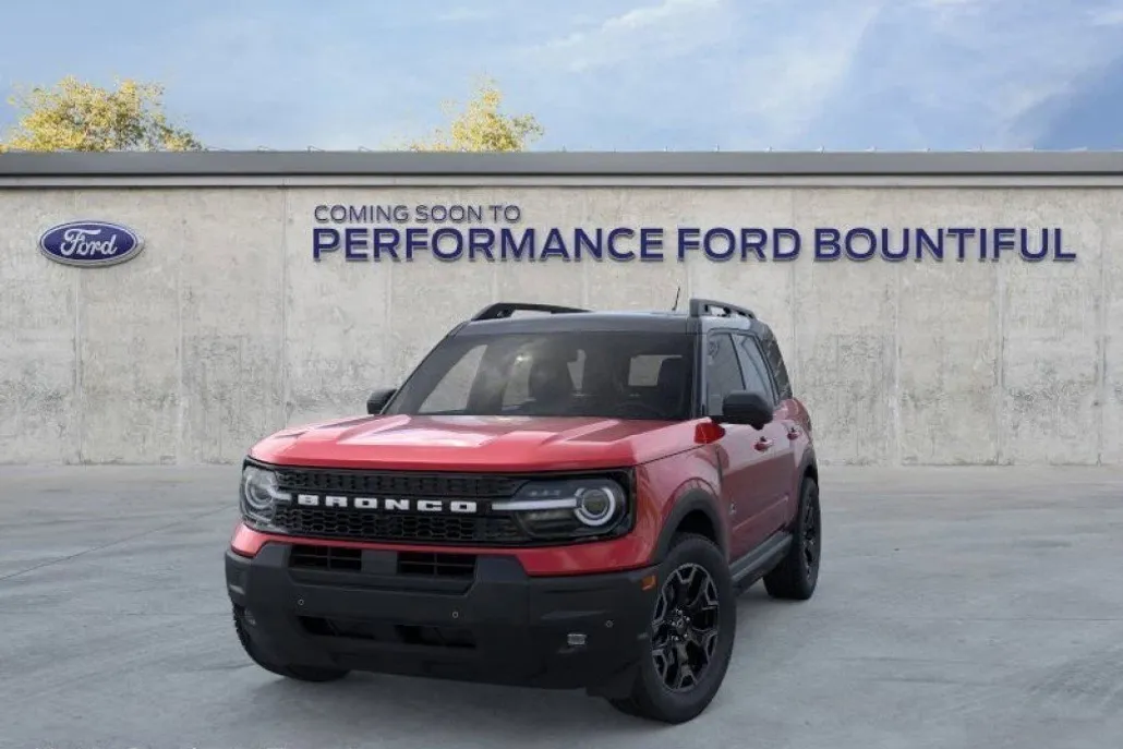 2025 Ford Bronco Sport Outer Banks photo 1