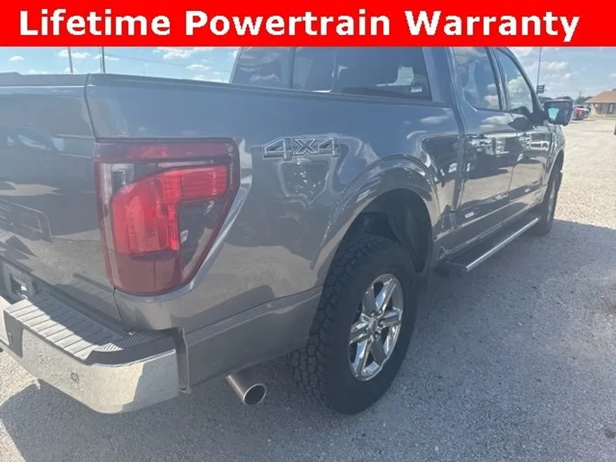 2024 Ford F-150 XLT photo 1