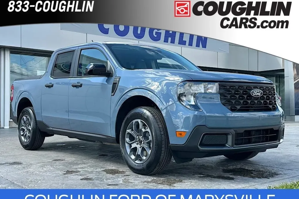 2025 Ford Maverick XLT photo 1