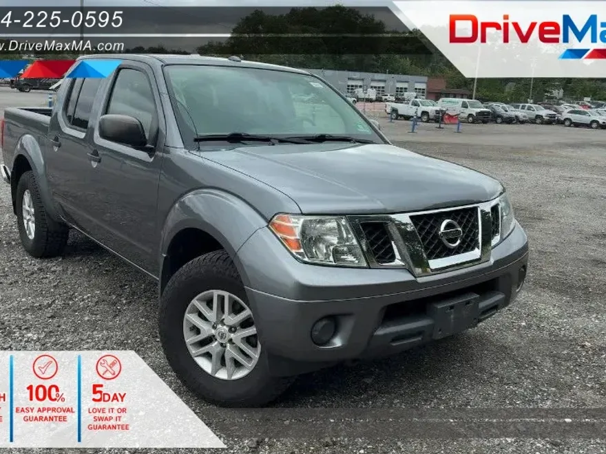 2018 Nissan Frontier Crew Cab SV photo 1