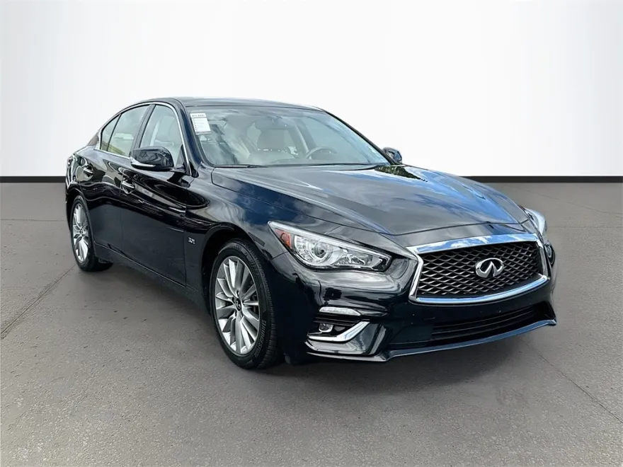2020 Infiniti Q50 3.0t LUXE photo 1
