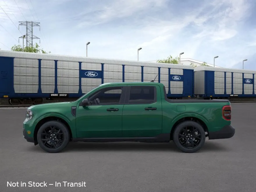 2025 Ford Maverick XLT photo 1