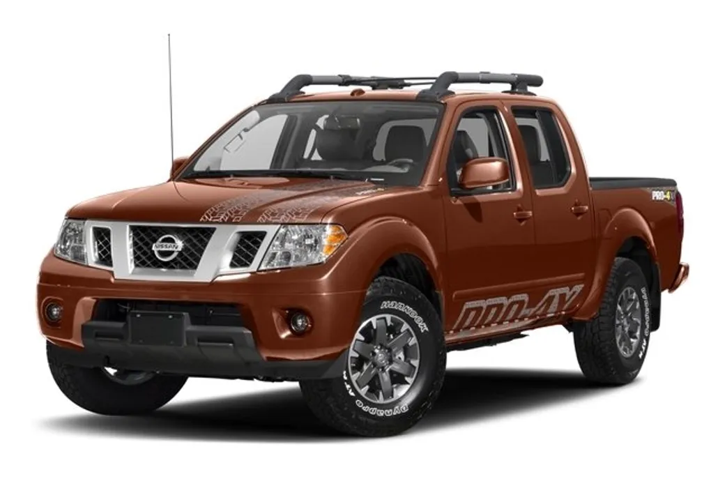 2017 Nissan Frontier PRO-4X photo 1