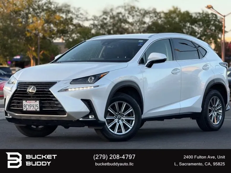 2020 Lexus NX 300 photo 1
