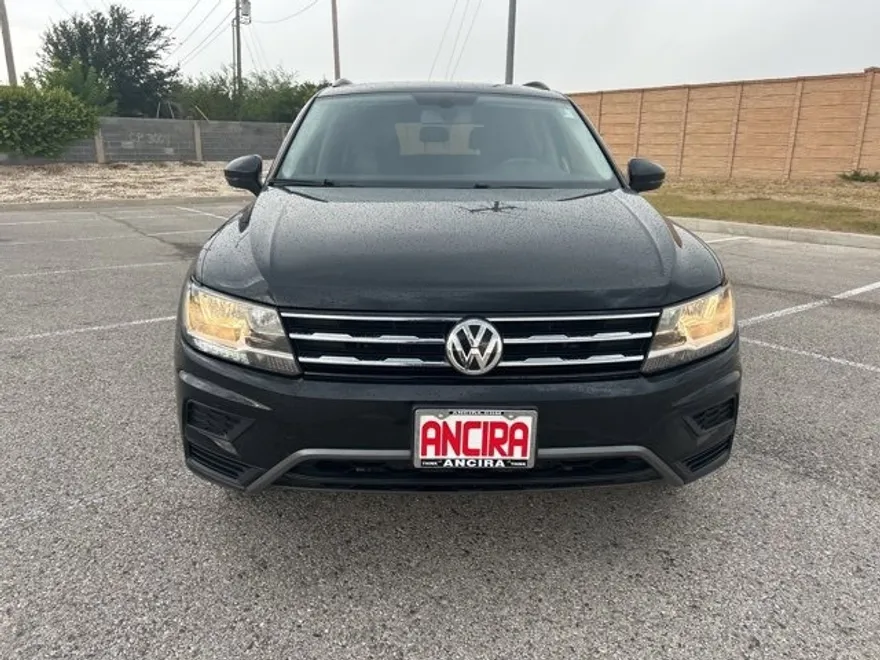 2020 Volkswagen Tiguan SE photo 1