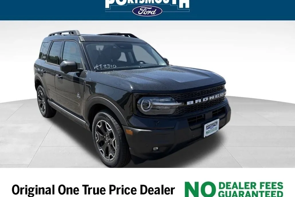 2025 Ford Bronco Sport Outer Banks photo 1