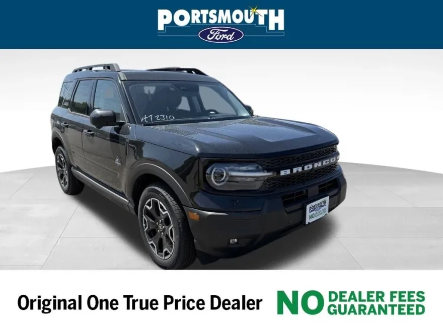 2025 Ford Bronco Sport Outer Banks photo 1
