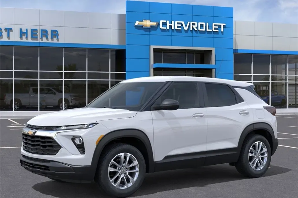 2026 Chevrolet Trailblazer LS photo 1