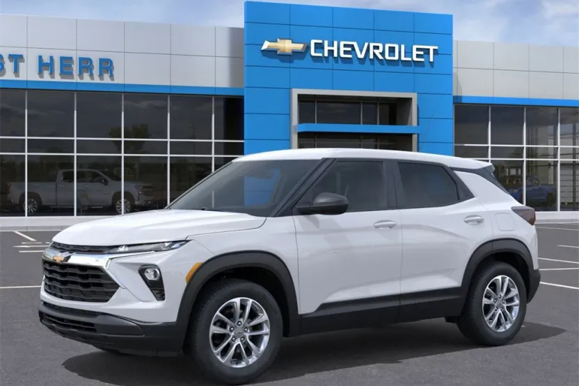 2026 Chevrolet Trailblazer LS photo 1