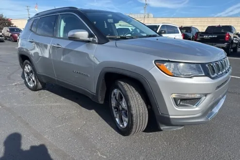 2020 Jeep Compass Limited photo 2